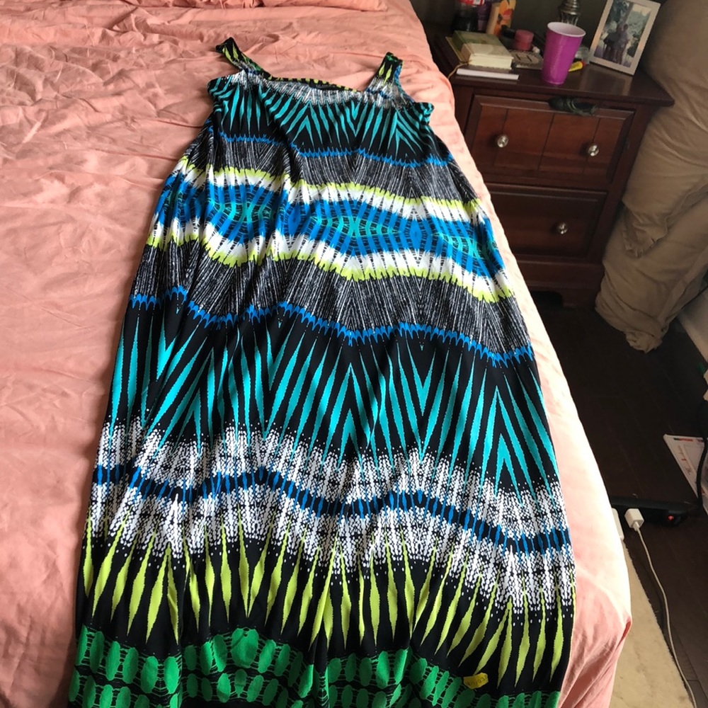 Women’s maxi dress